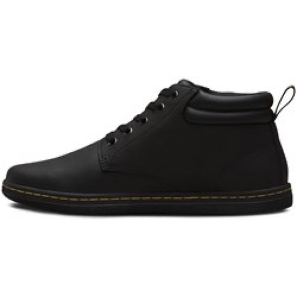 Men’s Maleke Leather boots by Doc Martens - Picture 5 of 7